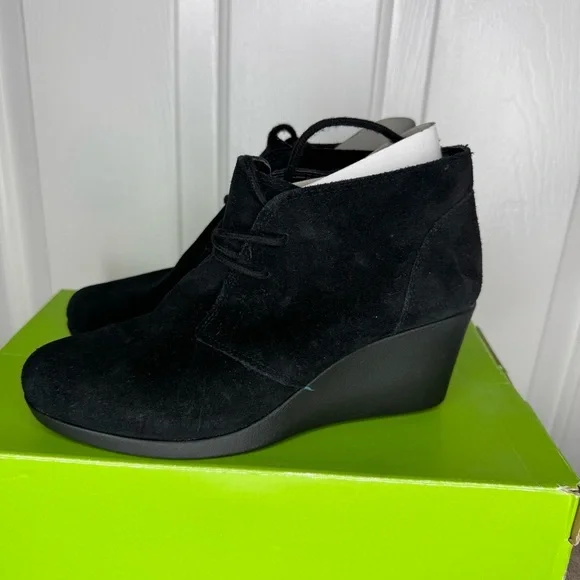 Crocs Suede Wedge Heels Boot Shoes Shootie size 6 black - Picture 6 of 8